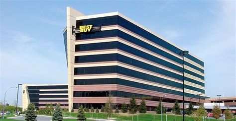 Best buy hq - Best Buy Canada is moving their headquarters from Burnaby to Vancouver in early 2022. Located on the westernmost edge of Mount Pleasant, Best Buy’s new HQ …